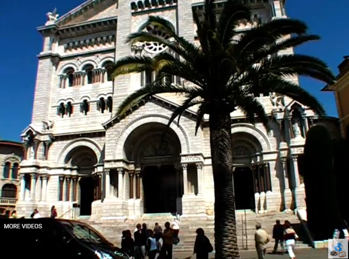 Postoje mora koja razdvajaju zemlje, i postoje ona koja ih spajaju. Mediteran je upravo takvo more – tiho svedočanstvo vekova, kultura i priča koje se prepliću duž njegove obale.